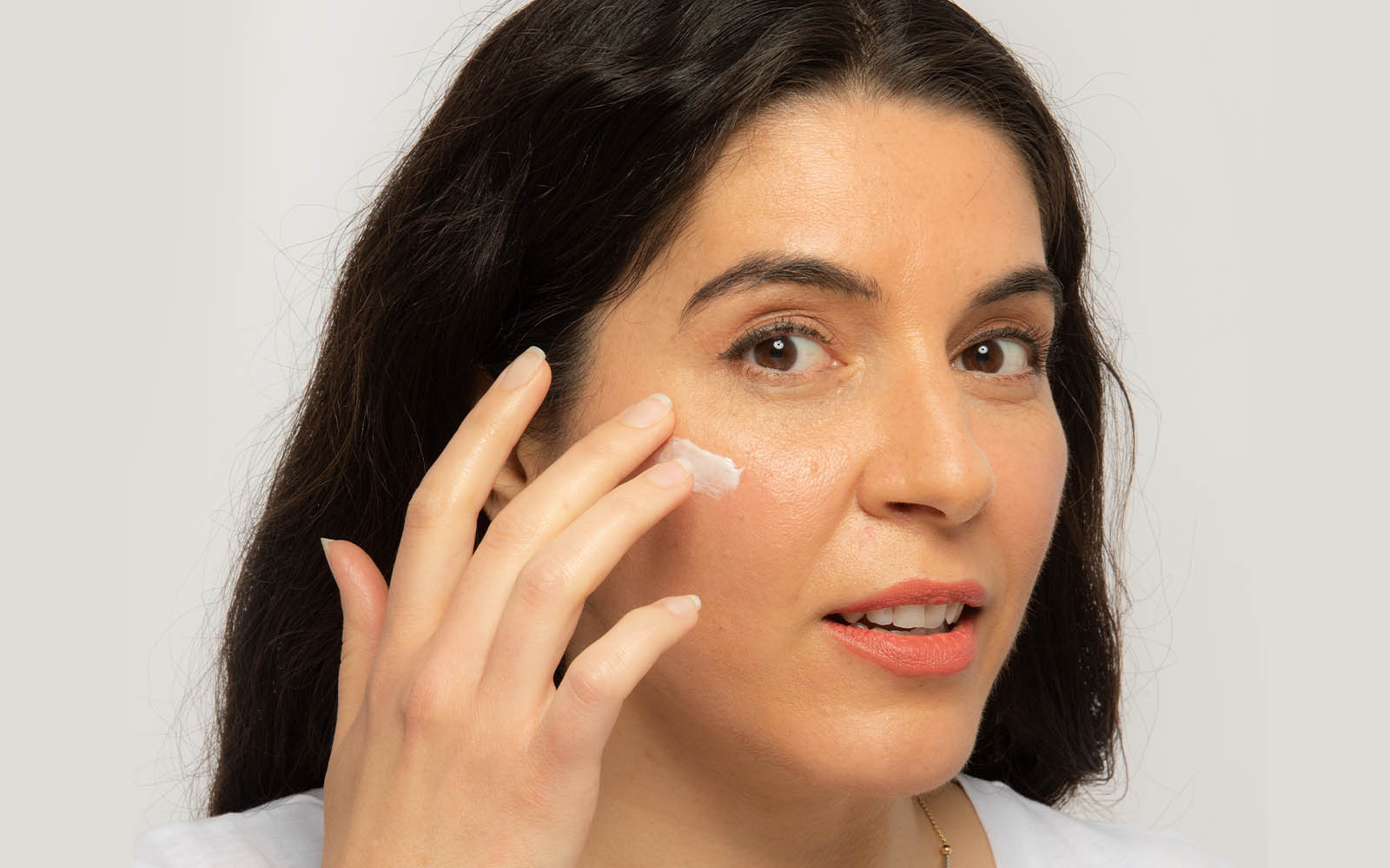 What Are The Signs Of Skin Ageing?